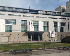 Botschaft mit Facility Management Leistungen von VINCI Facilities