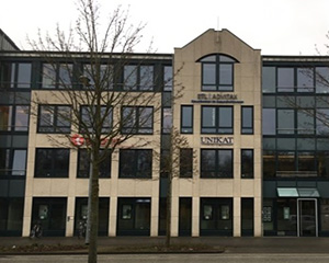 Verwaltungs- und Buerogebaeude mit Facility Management Leistungen von VINCI Facilities