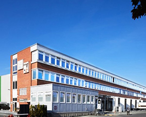 Industriegebaeude bzw. Logistikzentrum mit Facility Management Leistungen von VINCI Facilities